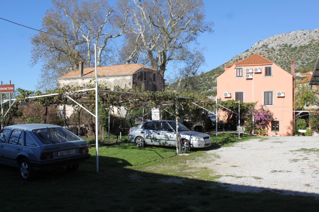 Rooms With A Parking Space Trsteno, Dubrovnik - 8595 Exterior photo